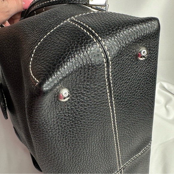 TOD'S BLACK LEATHER ICONIC PRINCESS DIANA SHOULDER BAG LIKE NEW ~EUC - Picture 12 of 17